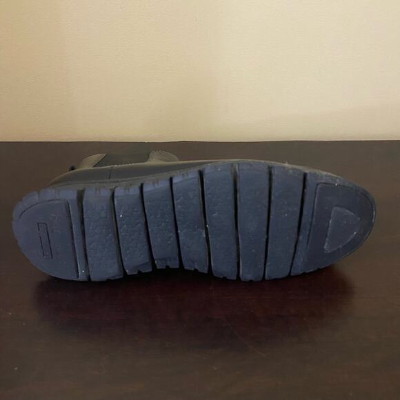 Nunn Bush Men's Plain Toe Chelsea Leather Boot - Picture 7 of 7